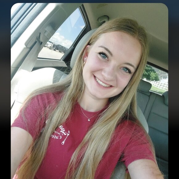 lyonhailey09